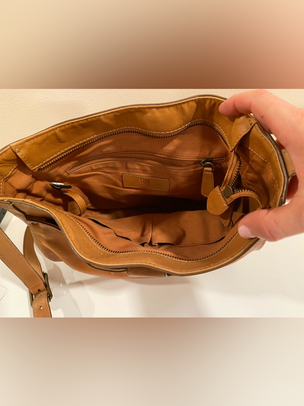 Frye Saddle Leather Shoulder Bag in Cognac - Picture 3 of 5